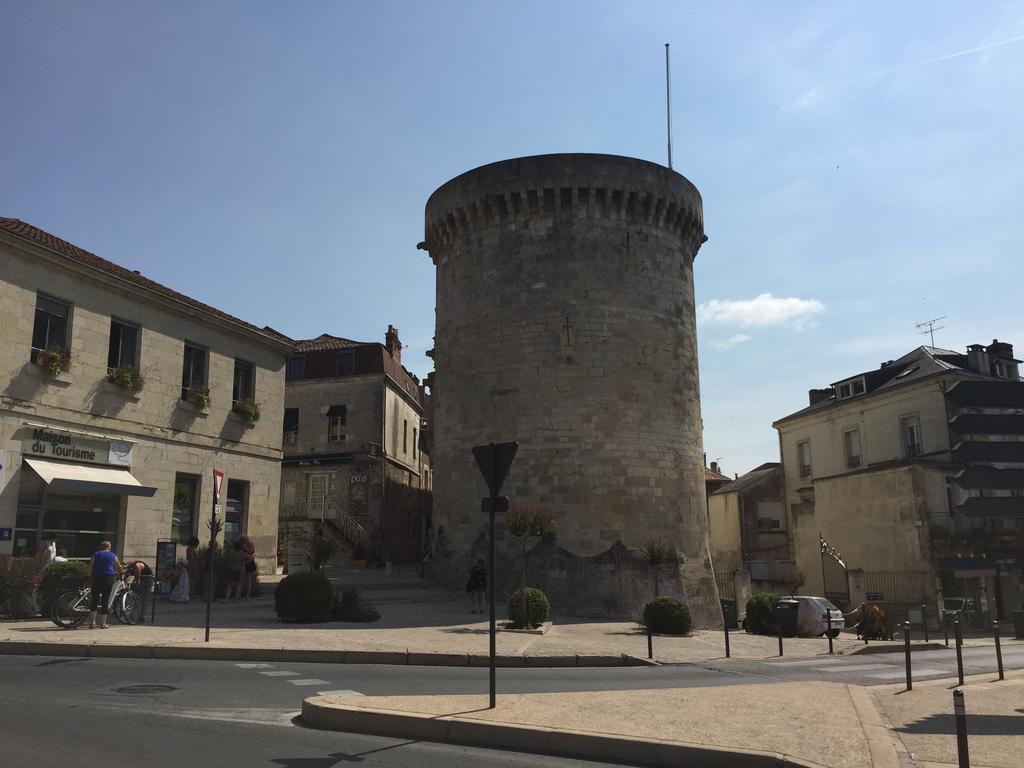 Studios Du Marche Au Bois Périgueux Εξωτερικό φωτογραφία
