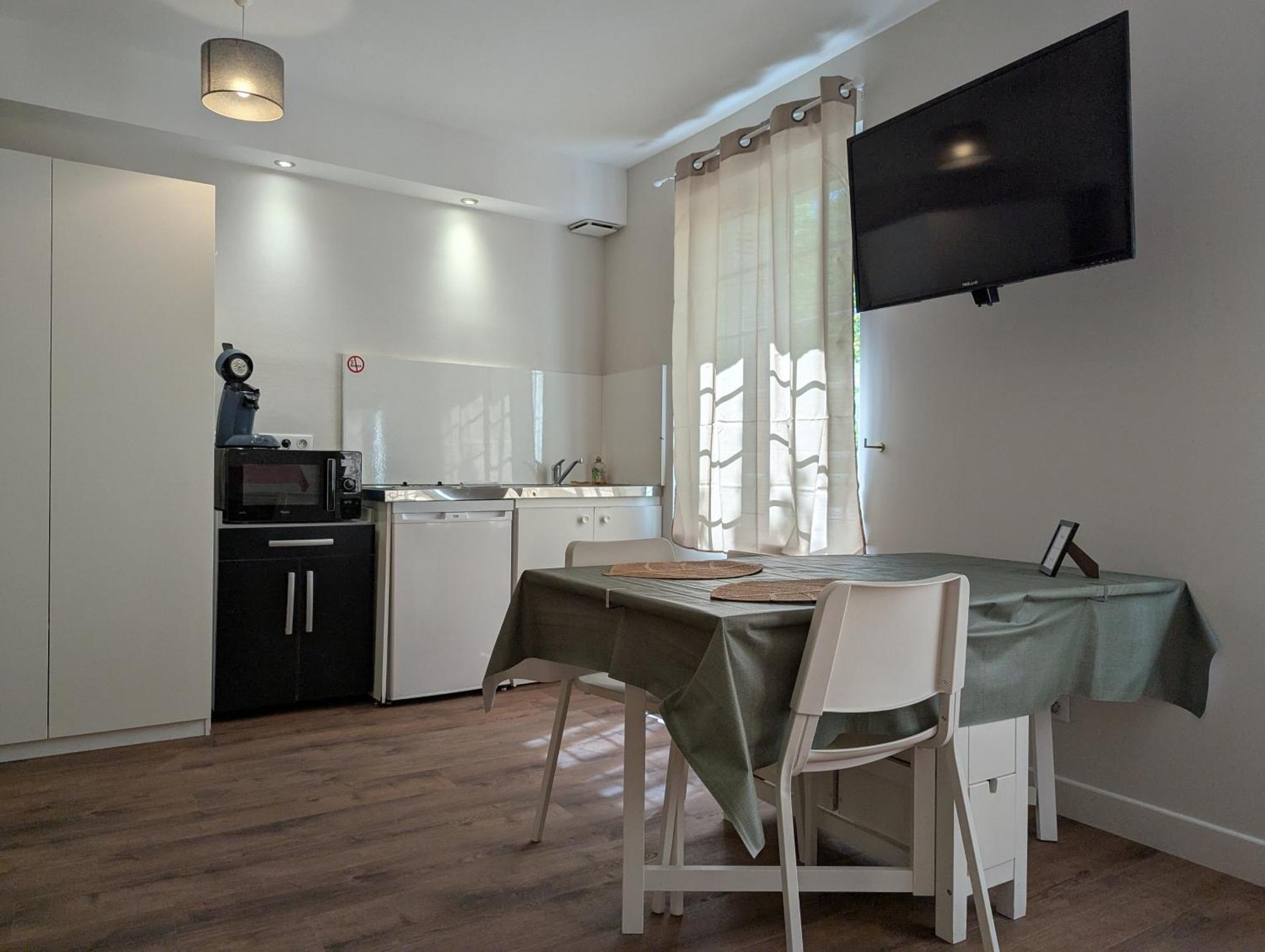 Studios Du Marche Au Bois Périgueux Εξωτερικό φωτογραφία